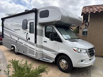 Thumbnail of RV