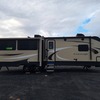 RV for Sale: 2019 COUGAR HALF-TON 33RLI