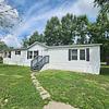 Mobile Home for Sale: 4 Bed 2 Bath 1996 Mobile Home