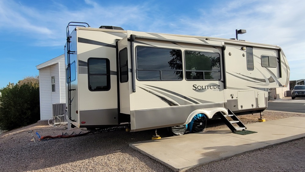 Photo of Rv