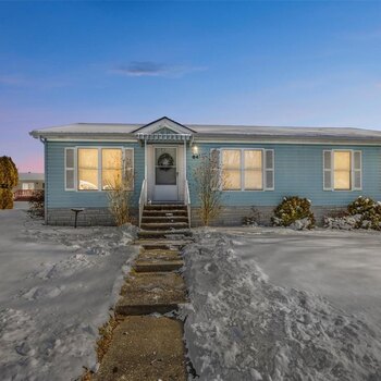 Thumbnail of mobile home