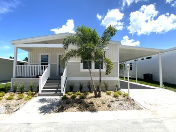 Thumbnail of mobile home