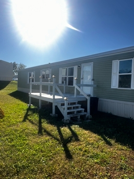 Thumbnail of mobile home