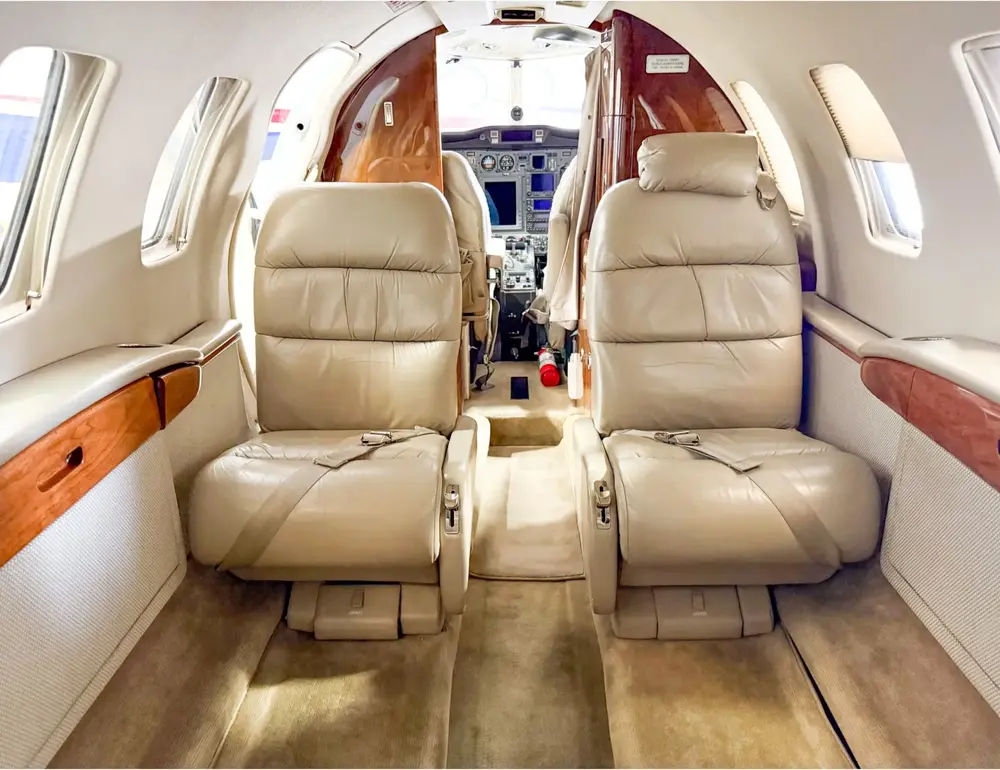 7526/cessna-citation-cj2-2002-flightmarket-id-7526-23067.webp