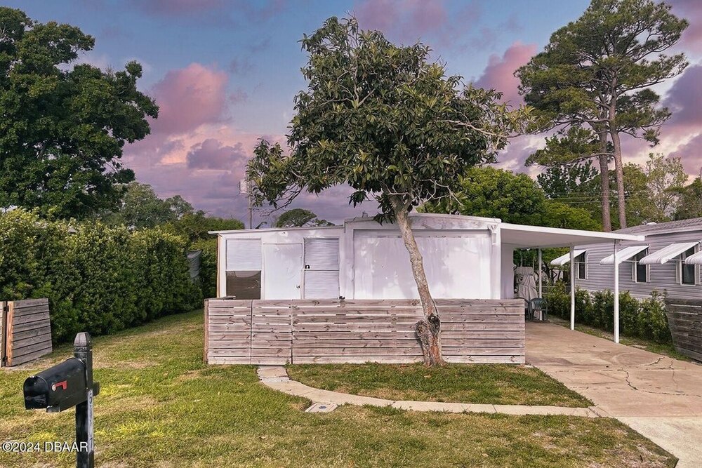 Photo of Mobile Home