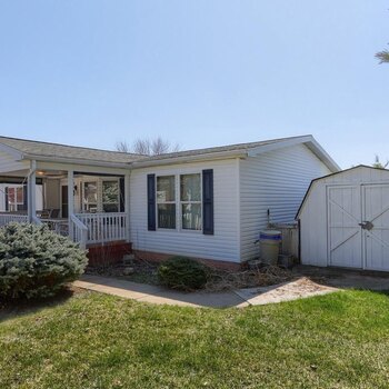 Thumbnail of mobile home