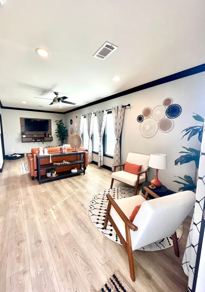Living Room Full