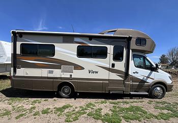 Thumbnail of RV
