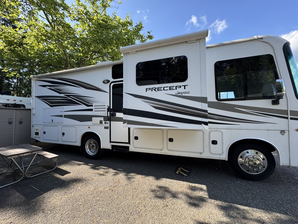 Photo of Rv