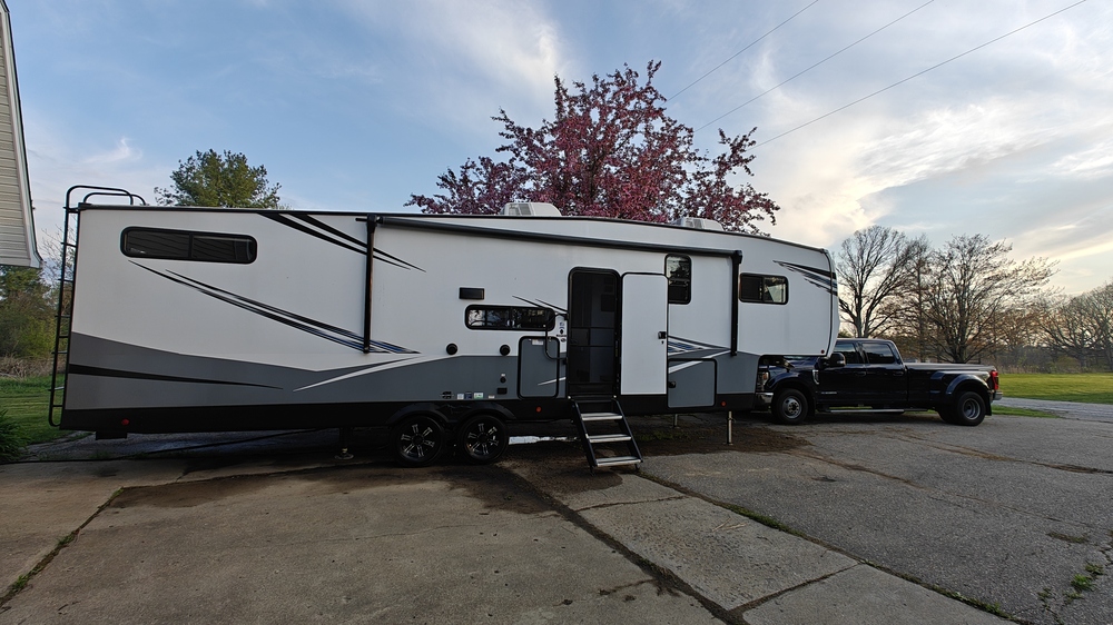 Photo of Rv