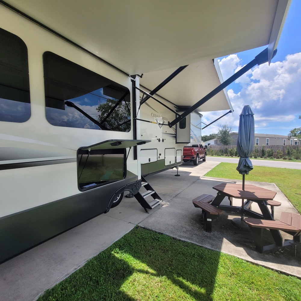 Photo of Rv