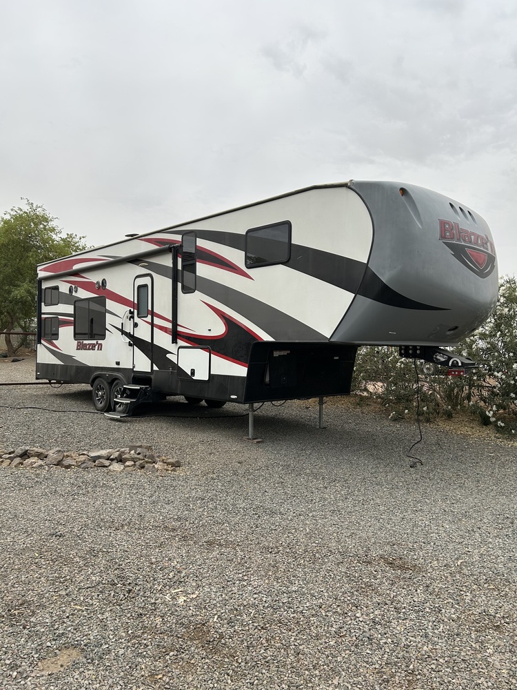 Photo of Rv