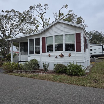 Thumbnail of mobile home