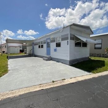 Thumbnail of mobile home
