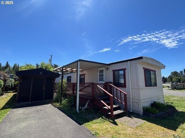 Photo of Mobile Home