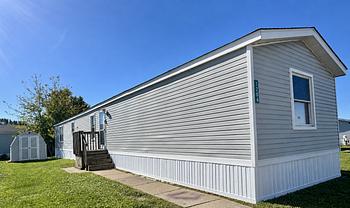 Thumbnail of mobile home