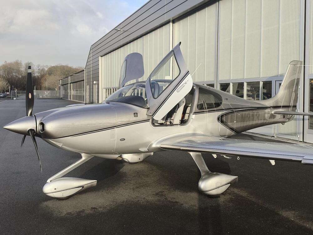 N313JA-1.jpg