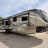 RV for Sale: 2018 PINNACLE 37MDQS
