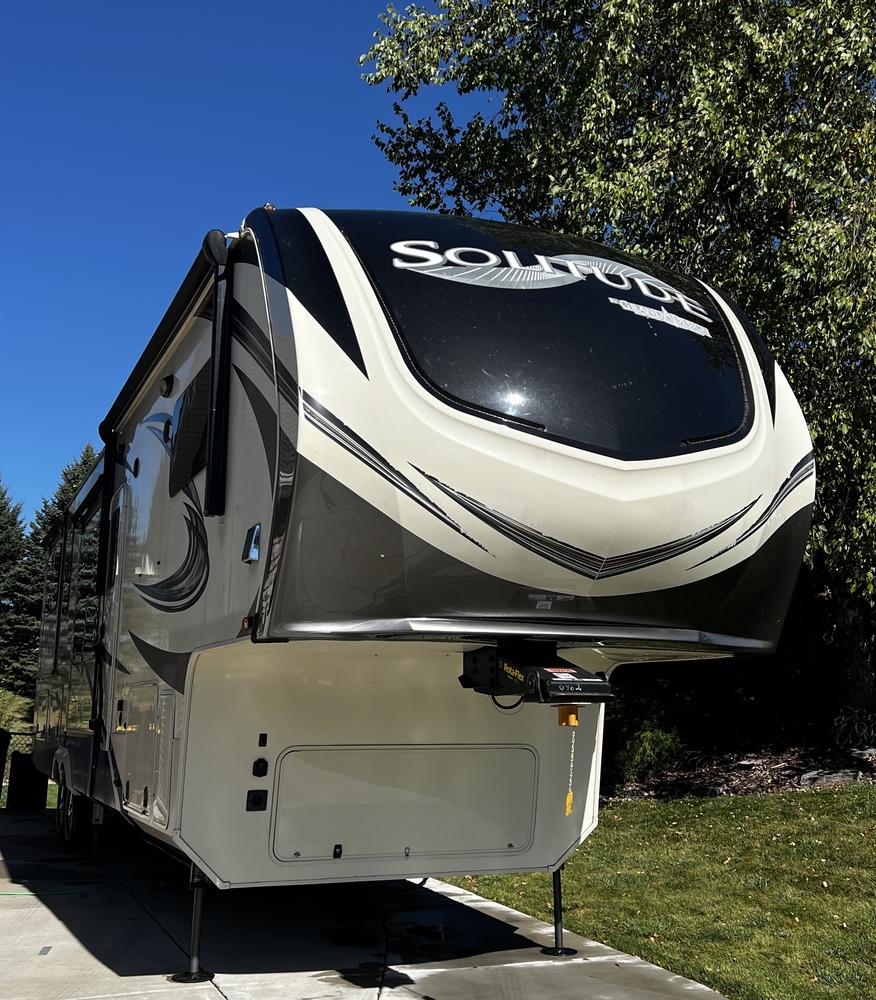 Photo of Rv