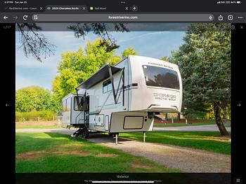 Thumbnail of RV