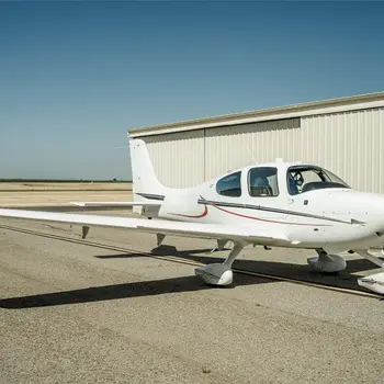 7425/cirrus-sr22-g5-turbo-2015-flightmarket-id-7425-32570.webp