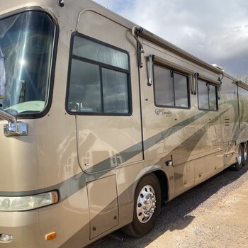 Thumbnail of RV