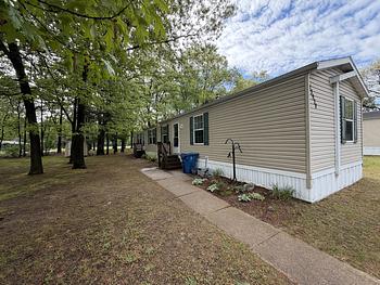 Thumbnail of mobile home