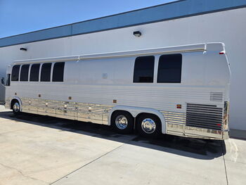 Thumbnail of RV