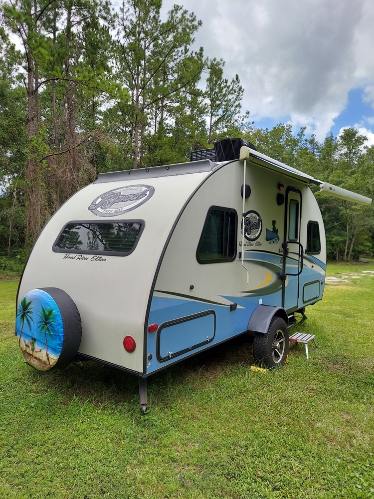 Photo of Rv