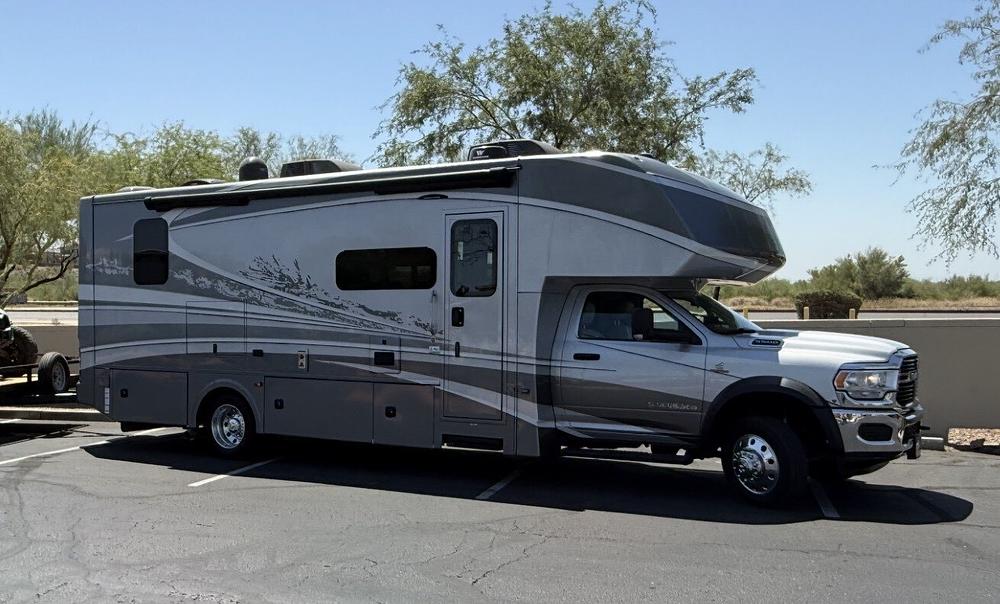 Photo of Rv