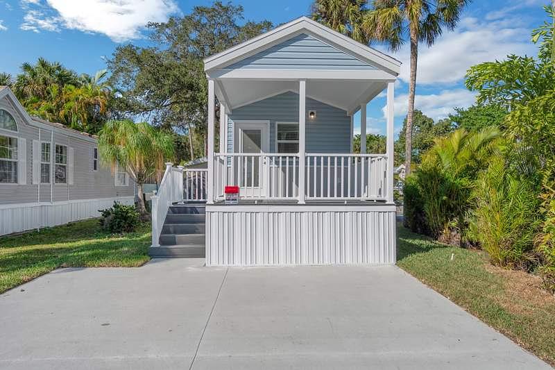 Photo of Mobile Home
