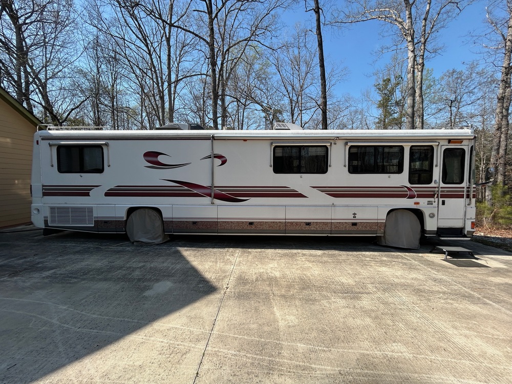 Photo of Rv