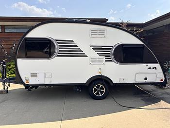 Thumbnail of RV