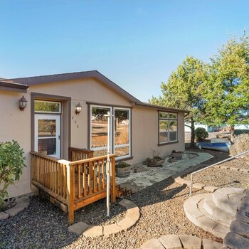 Thumbnail of mobile home