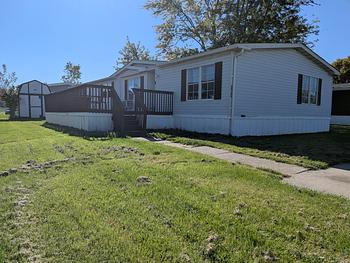 Thumbnail of mobile home