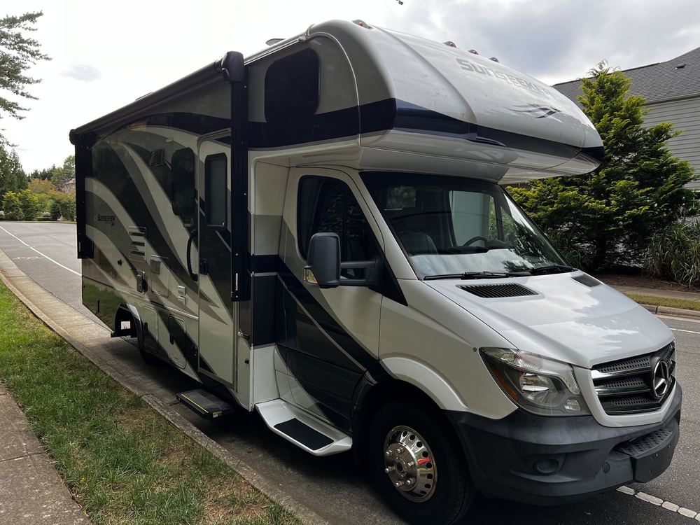 Photo of Rv