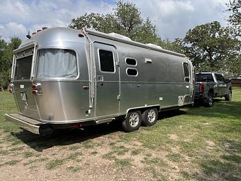 Thumbnail of RV