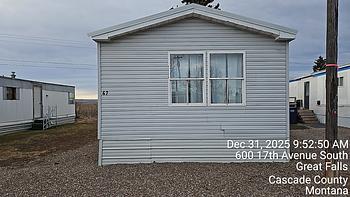 Thumbnail of mobile home