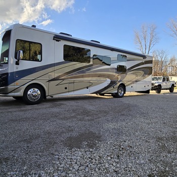 Thumbnail of RV