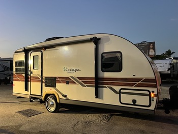 Thumbnail of RV