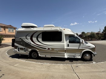 Thumbnail of RV