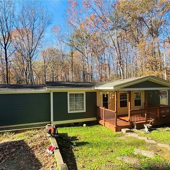 Thumbnail of mobile home