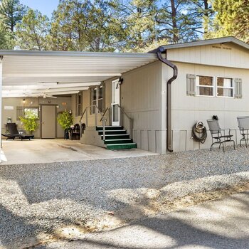 Thumbnail of mobile home