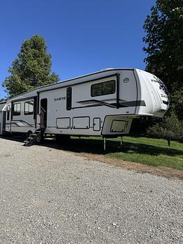 Thumbnail of RV