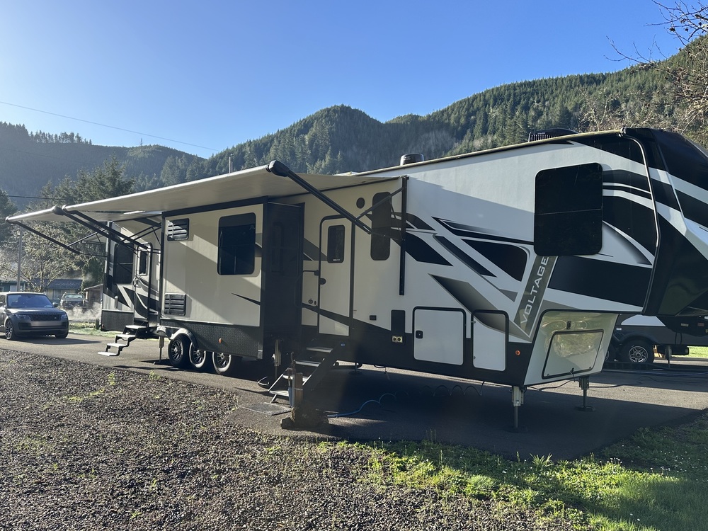 Photo of Rv