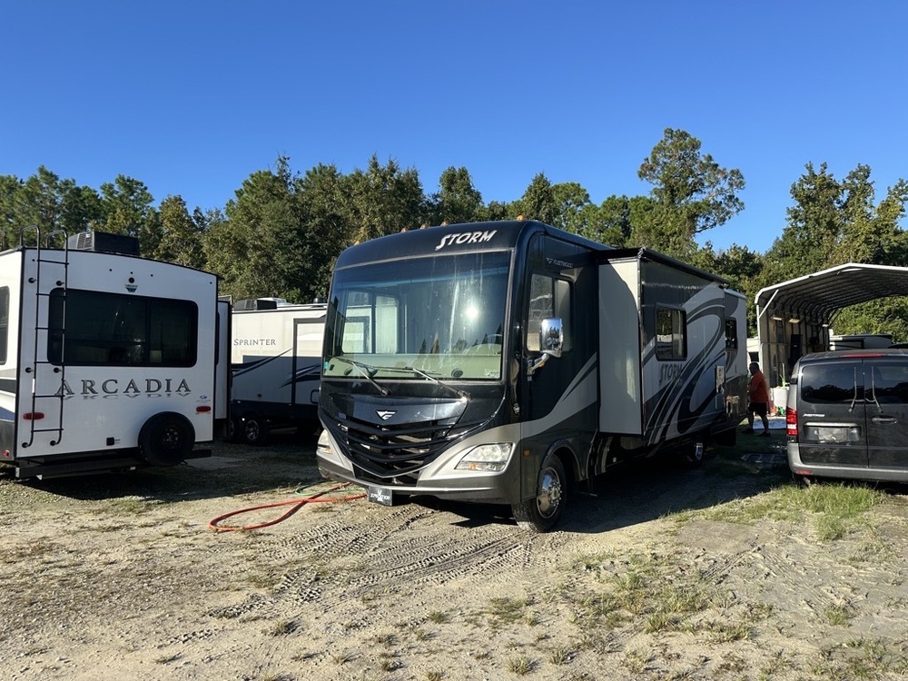Photo of Rv