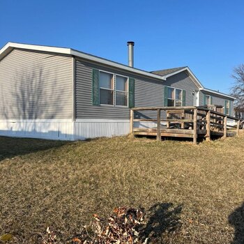 Thumbnail of mobile home