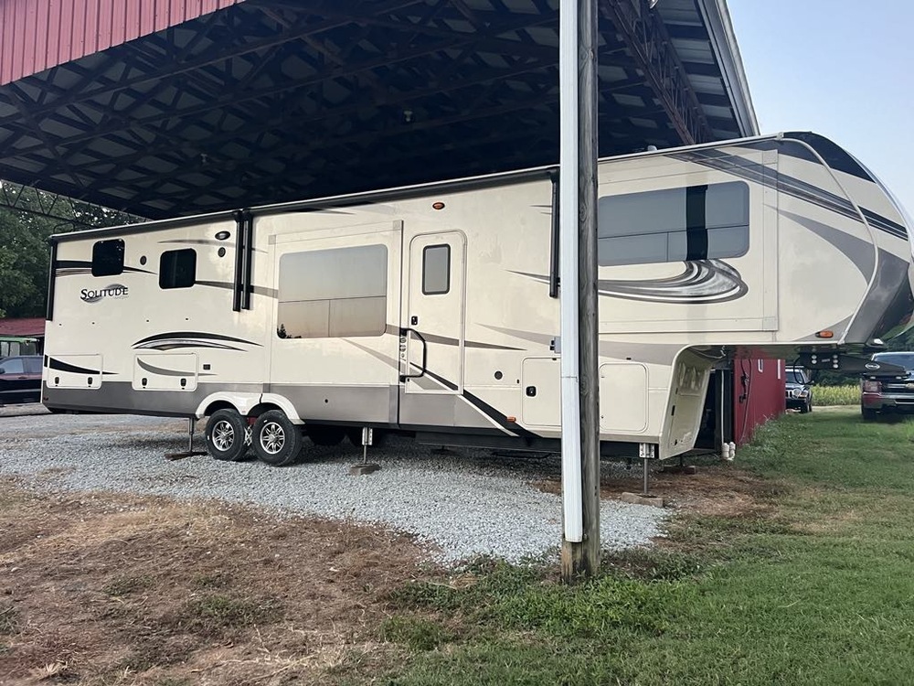 Photo of Rv