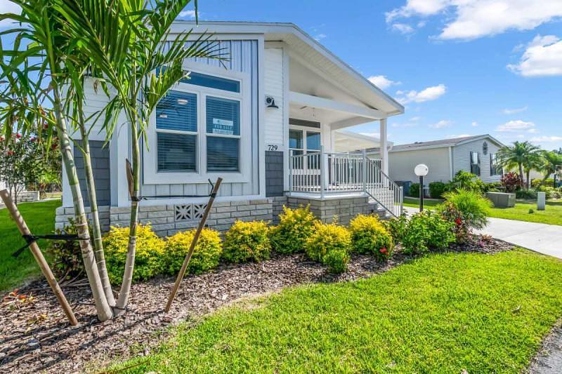 Photo of Mobile Home