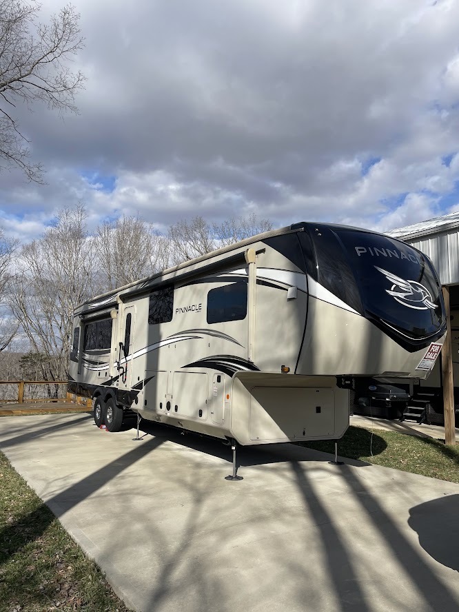 Photo of Rv